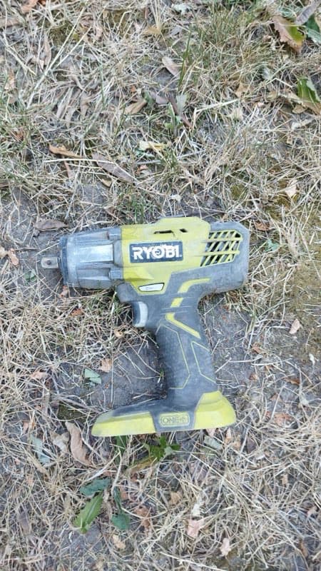 Visseuse Ryobi