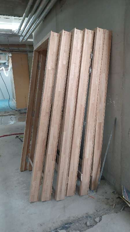 Lot de 6 huisseries bois neuves
