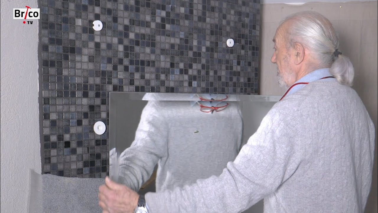 Miniature — Poser un miroir avec des fixations invisibles - Tuto bricolage avec Robert
