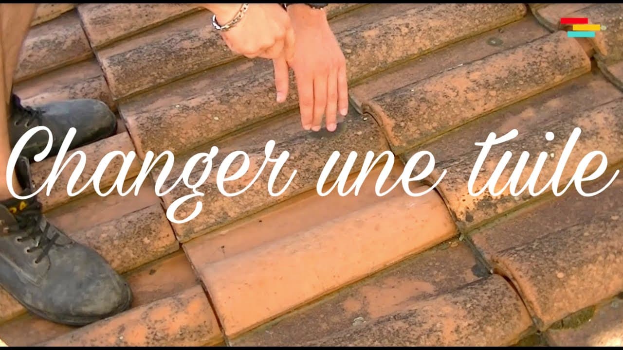 Miniature — Comment Changer une tuile cassée ? - La Charpente Facile